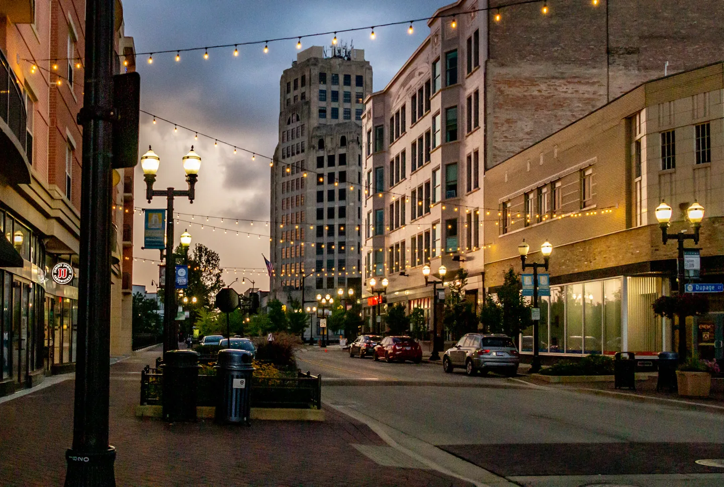 Elgin, IL