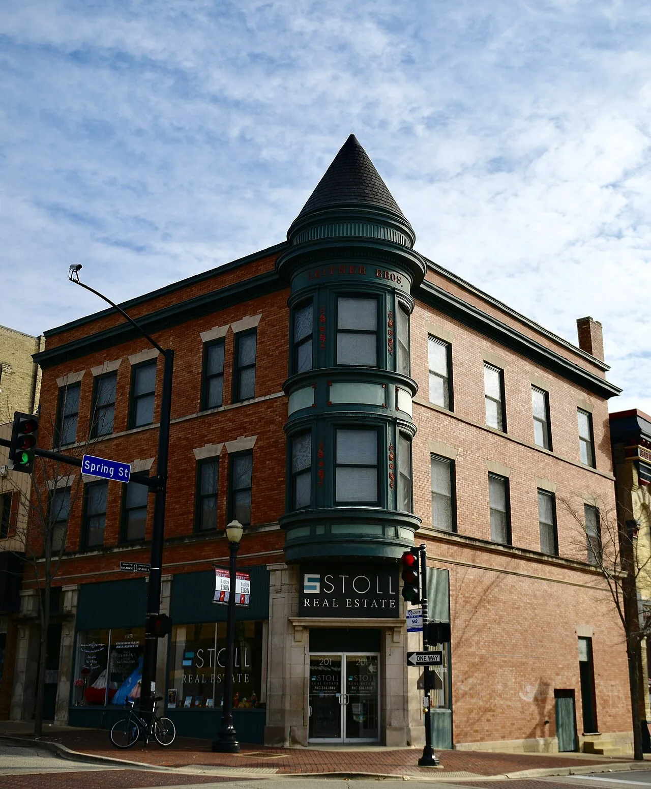 Elgin, IL