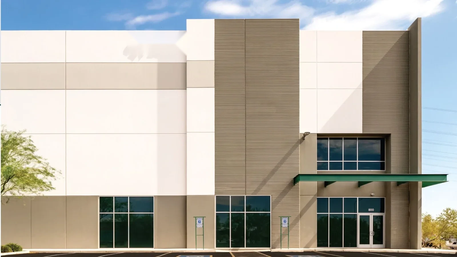 Distribution Center Roofing in Elgin, IL
