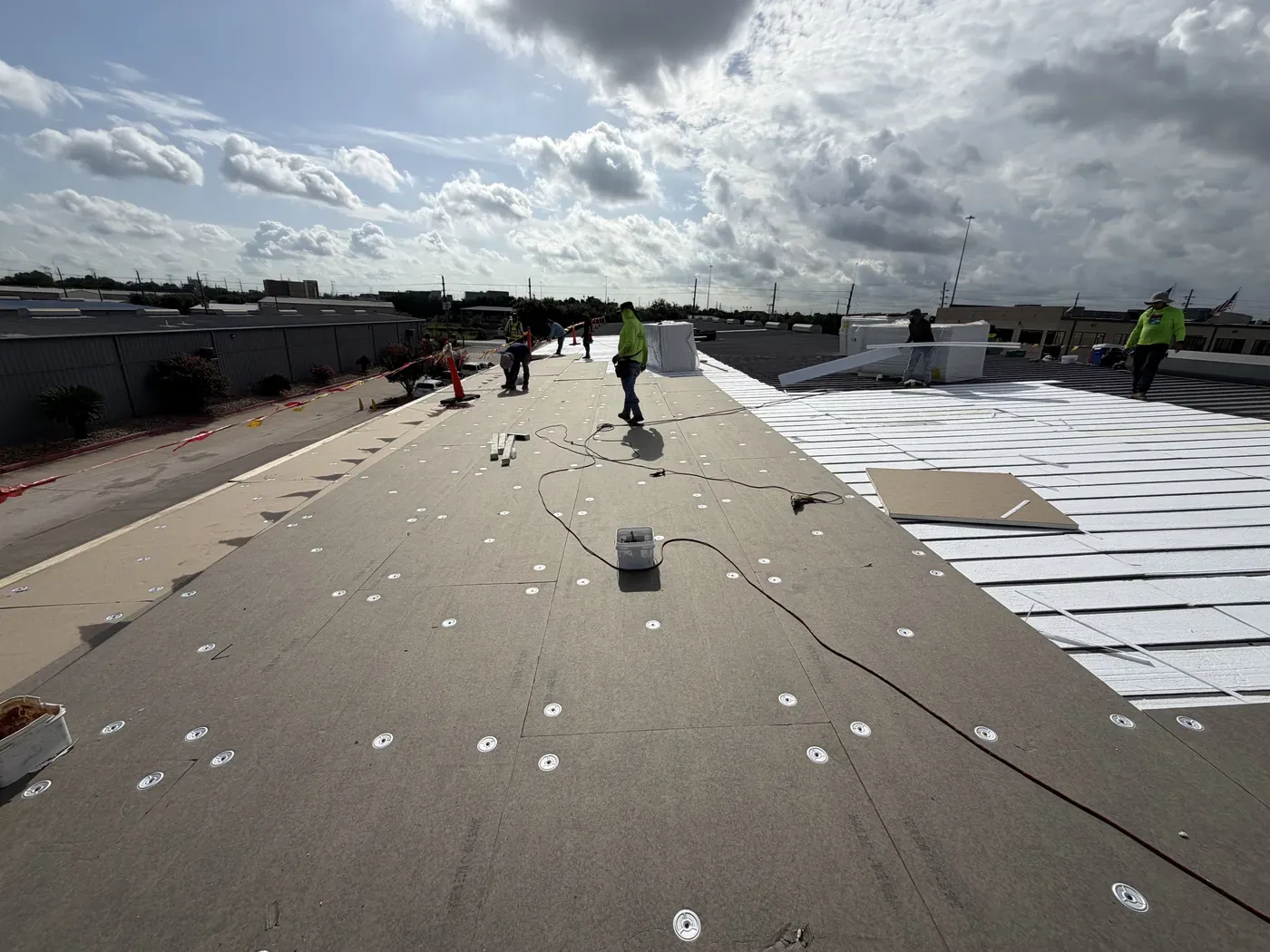Commercial KEE Roofing in Elgin, IL