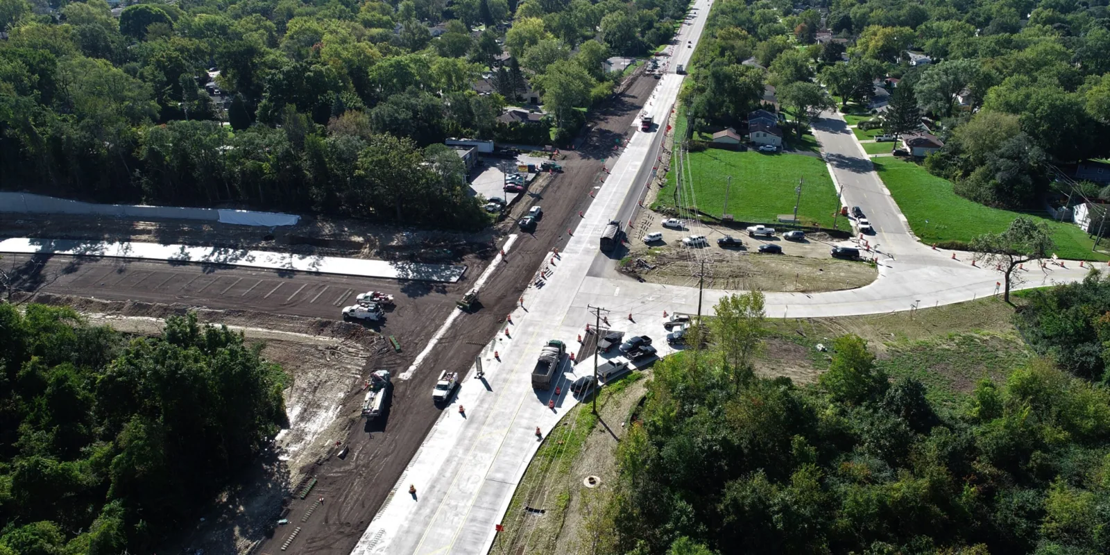 Commercial Roofing in Carpentersville Route 25 Corridor, Carpentersville, IL